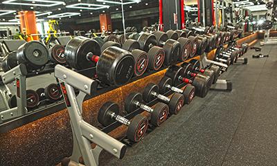 Fitnessgeräte für Fitnessstudios